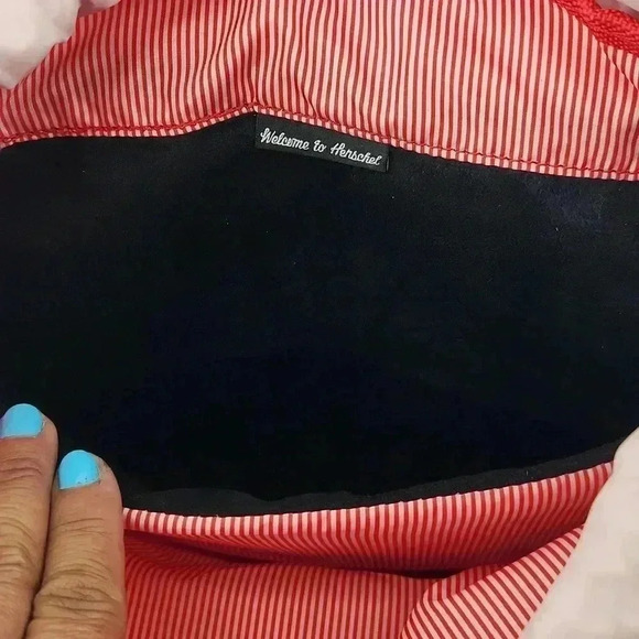 HERSCHEL RETREAT BACKPACK - Picture 4 of 7